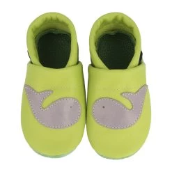 Krabbelschuhe / Lederpuschen Mit Wal In Apfelgrün / Grau -Modeschuh Geschäft pantau its a small world krabbelschuhe lederpuschen mit wal in apfelgrun grau 1